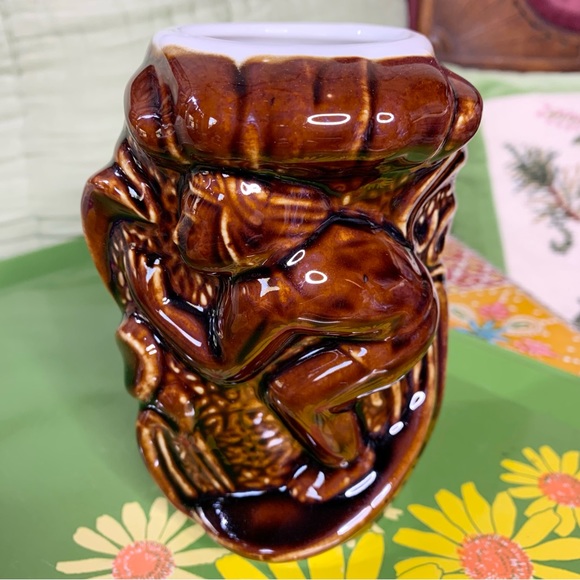 Hawaiian Tiki Surfer Cup - Picture 1 of 7